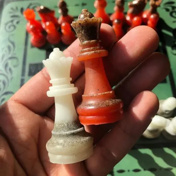Chess Set - Emerald Green Royal - Picture 5 of 7
